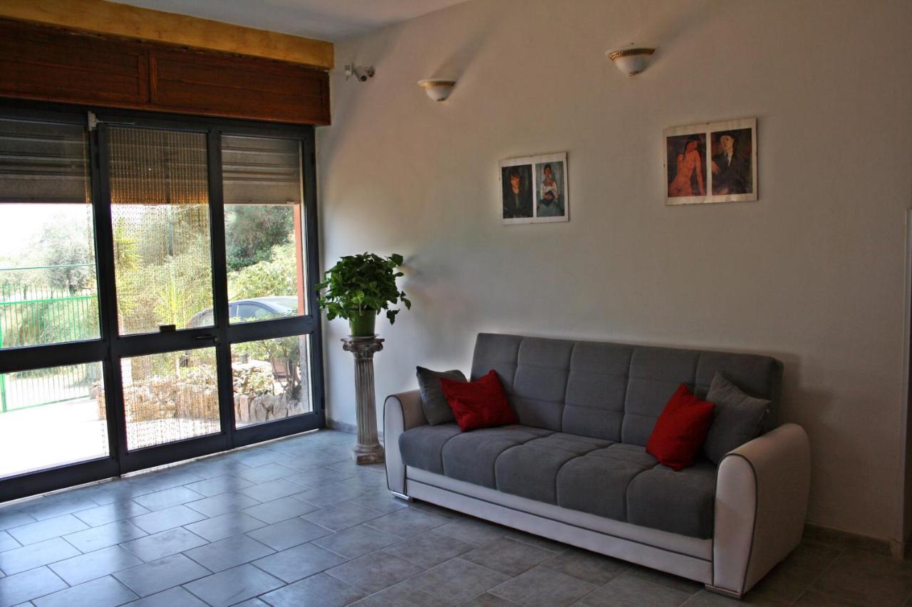 B&B Borgo Pileri Mazzarino Eksteriør bilde